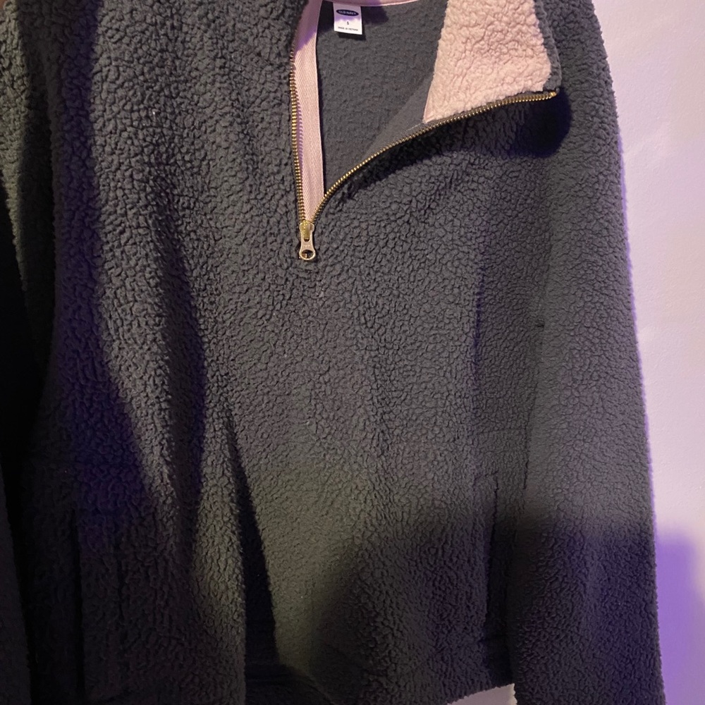 Grey Sherpa half zip